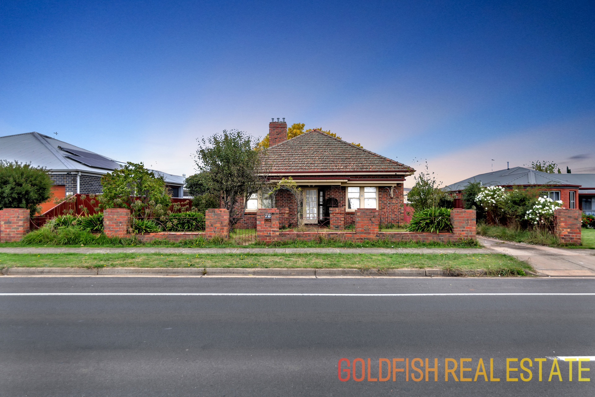 https://agentboxcdn.com.au/clients-data/8061/public_html/media/lt/1/1P0064/163063699398429996-rsd.jpg