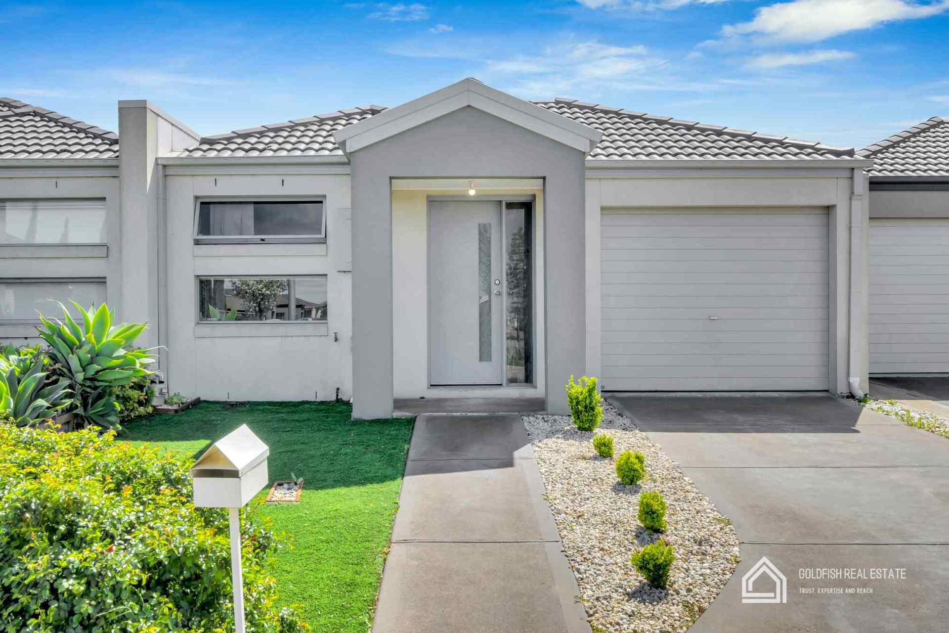 https://agentboxcdn.com.au/clients-data/8061/public_html/media/lt/1/1P0135/166522385832720003-rsd.jpg