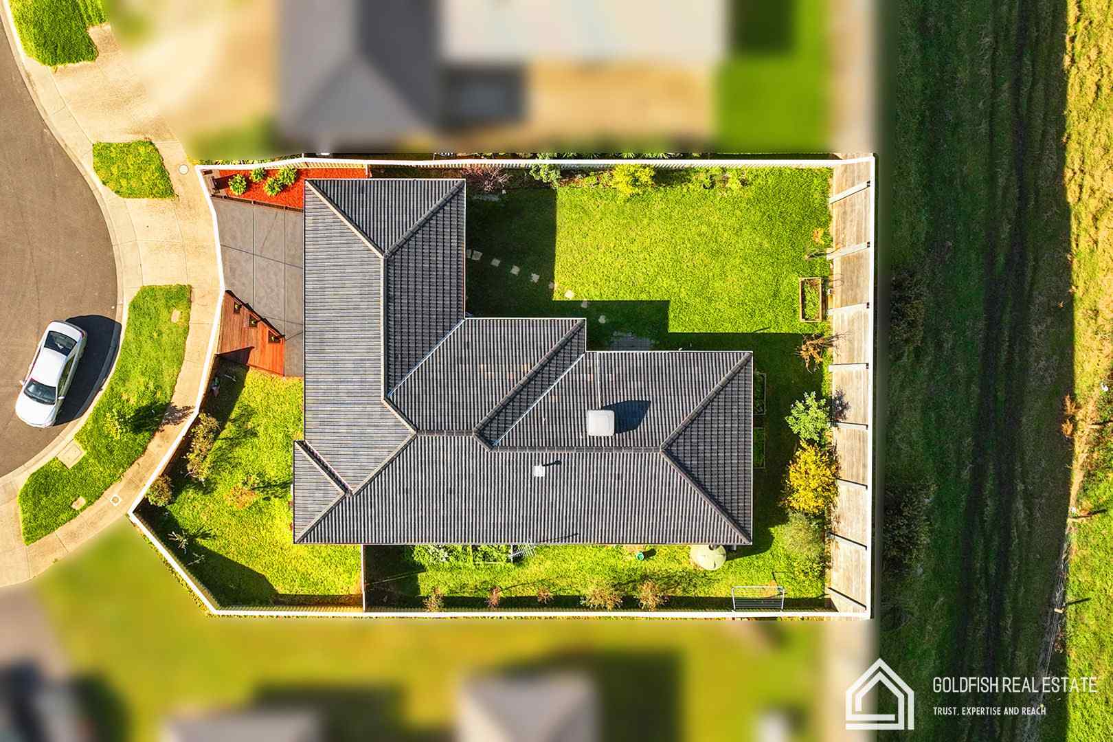 https://agentboxcdn.com.au/clients-data/8061/public_html/media/lt/1/1P0182/168420395762885530-rsd.jpg