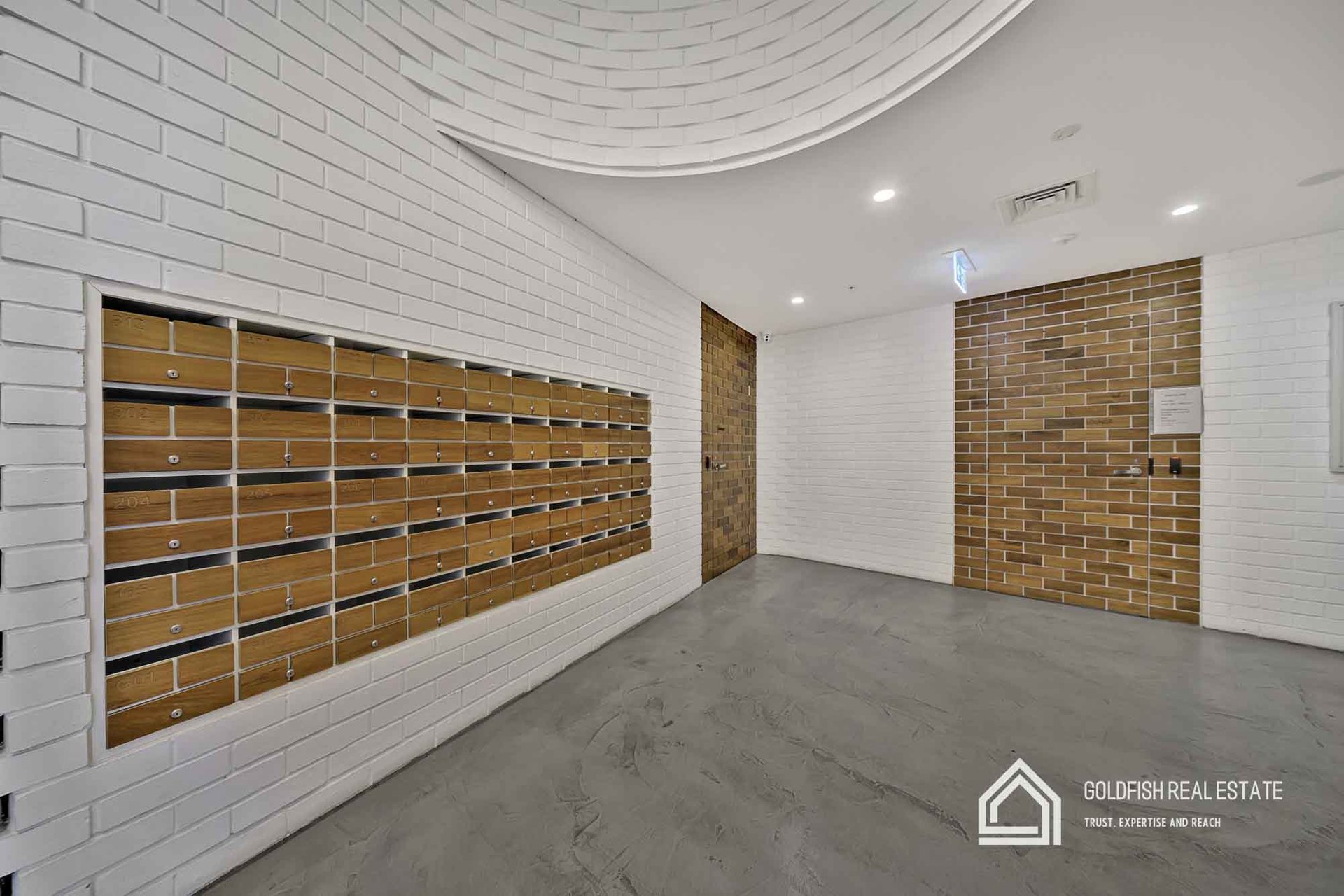 https://agentboxcdn.com.au/clients-data/8061/public_html/media/lt/1/1P0183/168500268500966835-rsd.jpg