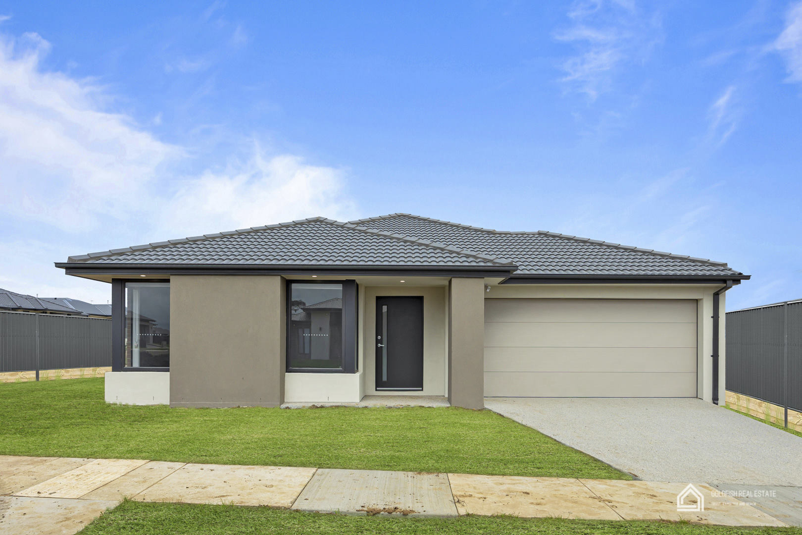 https://agentboxcdn.com.au/clients-data/8061/public_html/media/lt/1/1P0186/168594746532720003-rsd.jpg