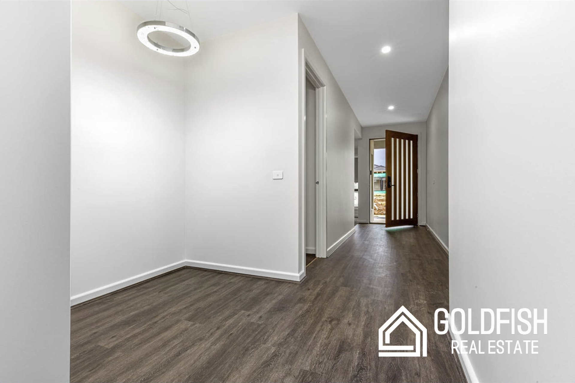 https://agentboxcdn.com.au/clients-data/8061/public_html/media/lt/1/1P0200/169079395711972327-rsd.jpg