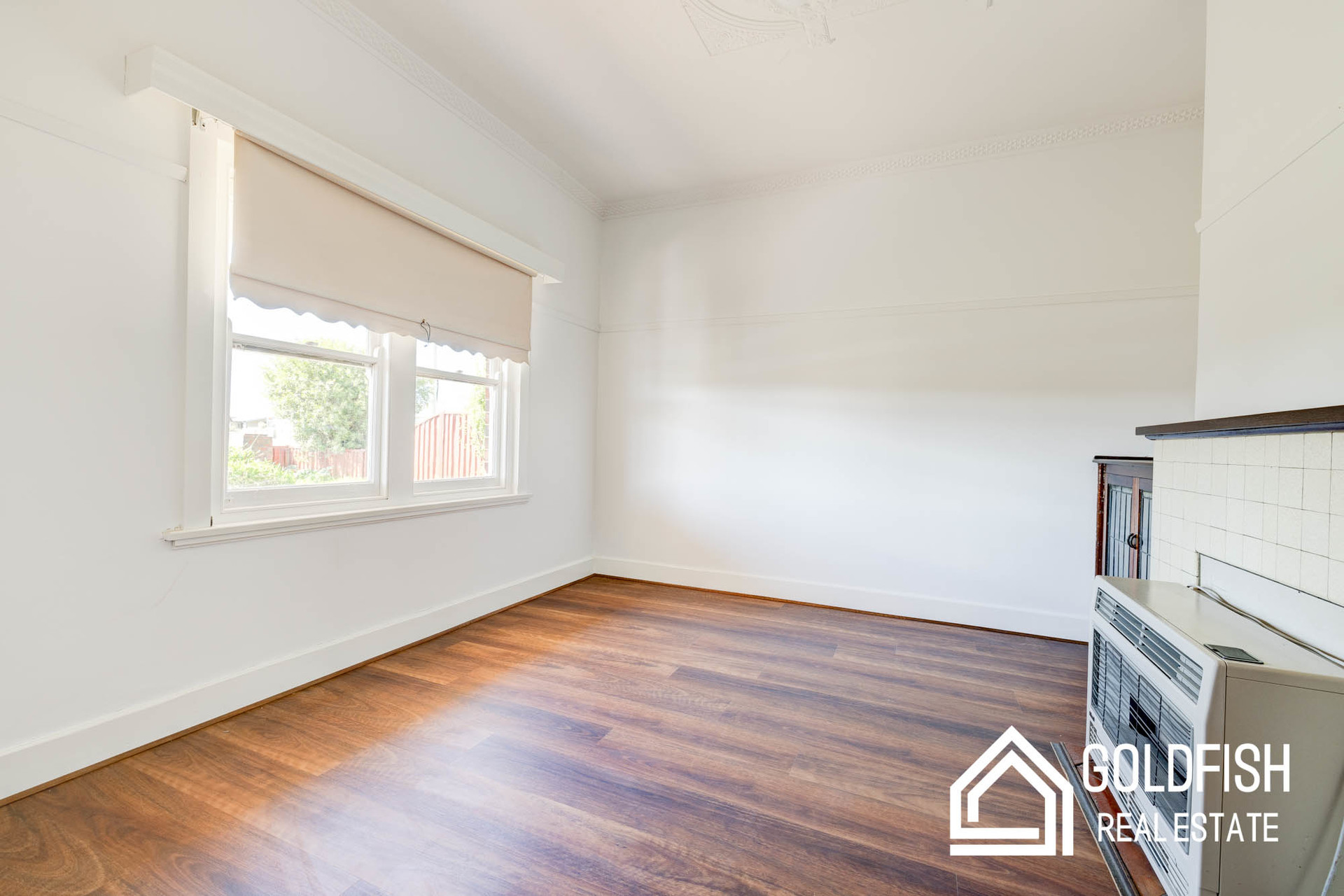 https://agentboxcdn.com.au/clients-data/8061/public_html/media/lt/1/1P0253/171133398765154612-rsd.jpg