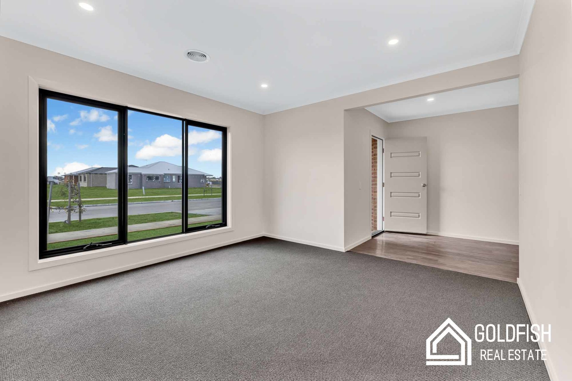 https://agentboxcdn.com.au/clients-data/8061/public_html/media/lt/1/1P0279/172102650239683389-rsd.jpg