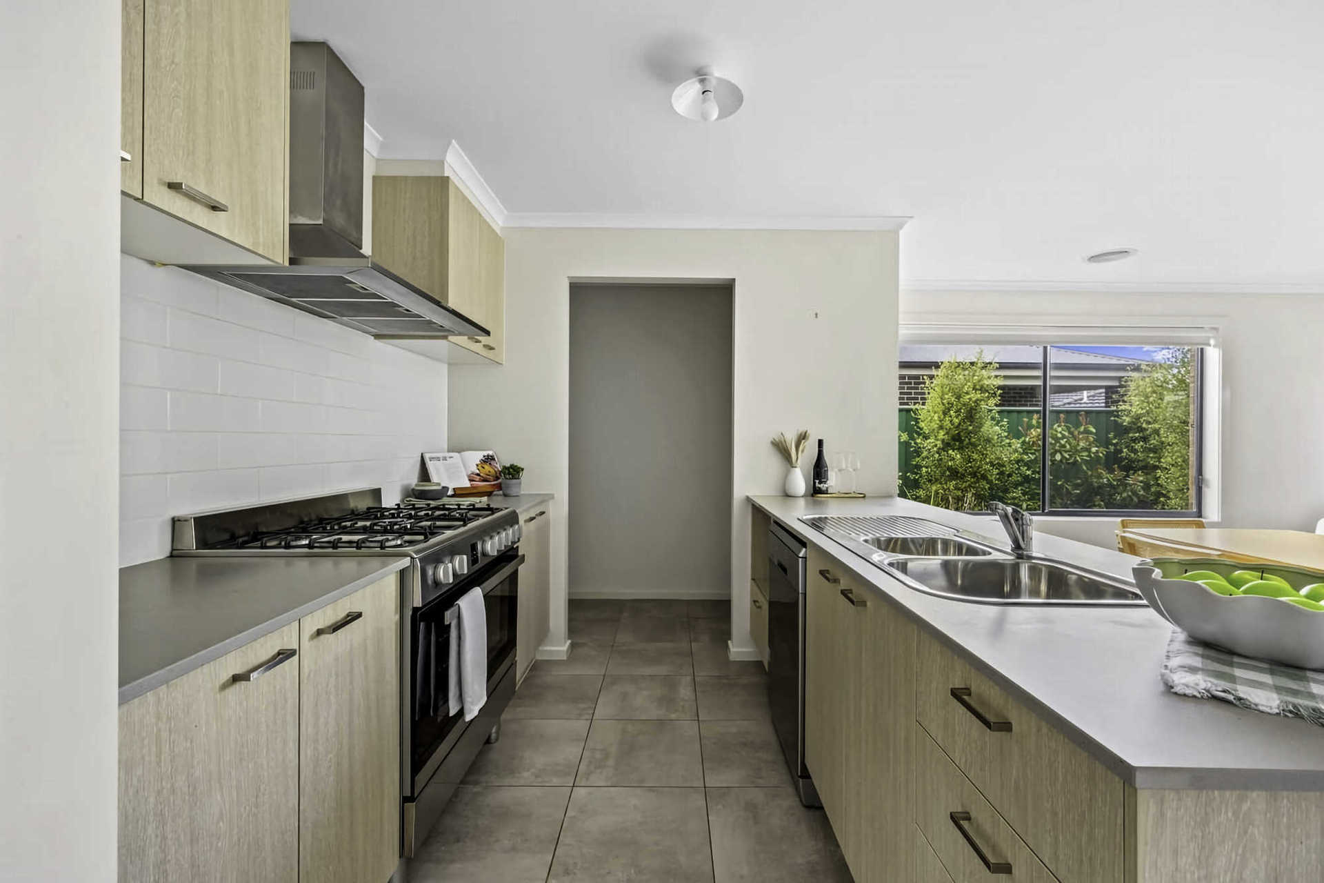 https://agentboxcdn.com.au/clients-data/8061/public_html/media/lt/1/1P0309/173188947413573433-rsd.jpg