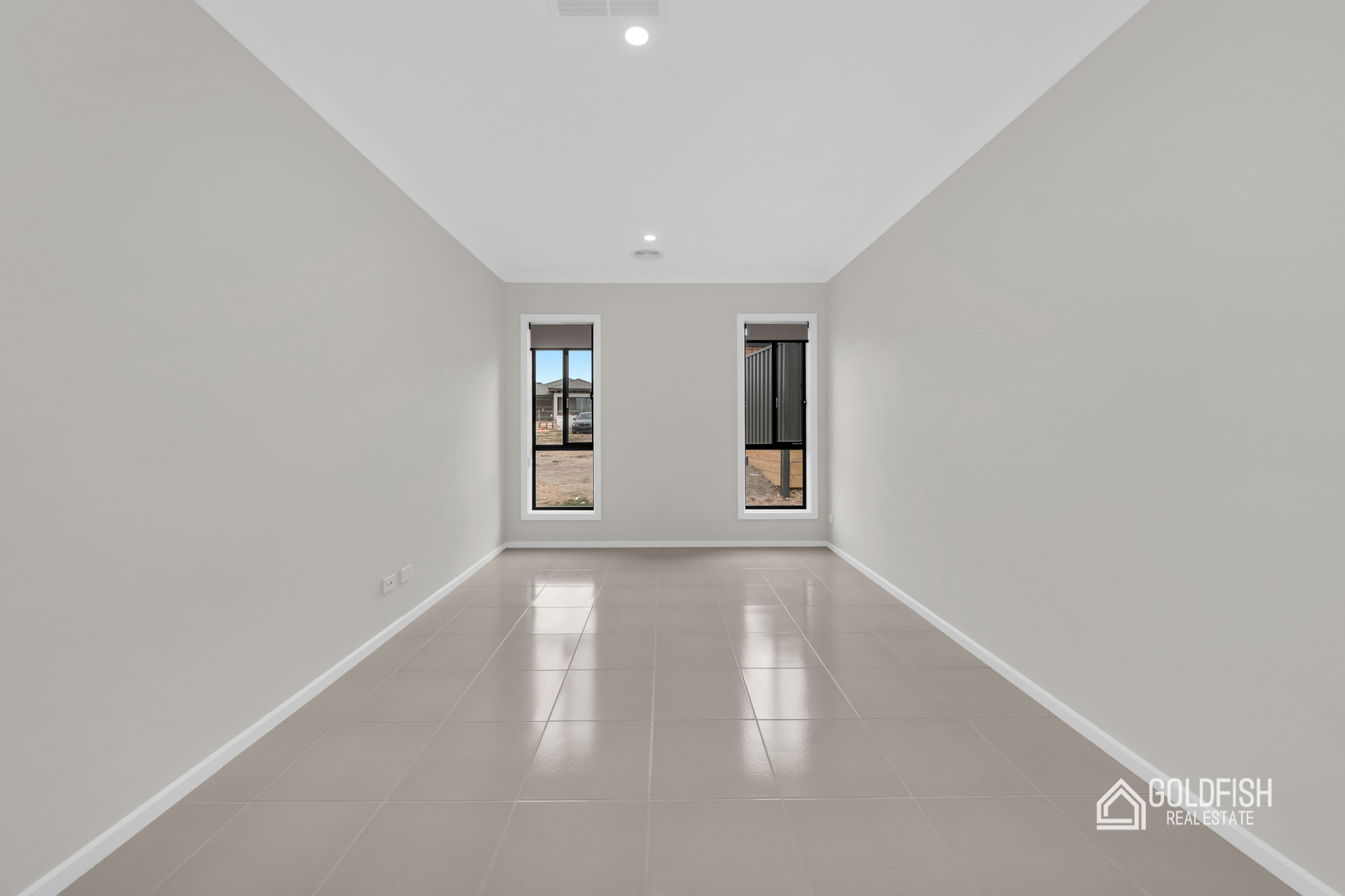 https://agentboxcdn.com.au/clients-data/8061/public_html/media/lt/1/1P0354/174235570417795683-rsd.jpg