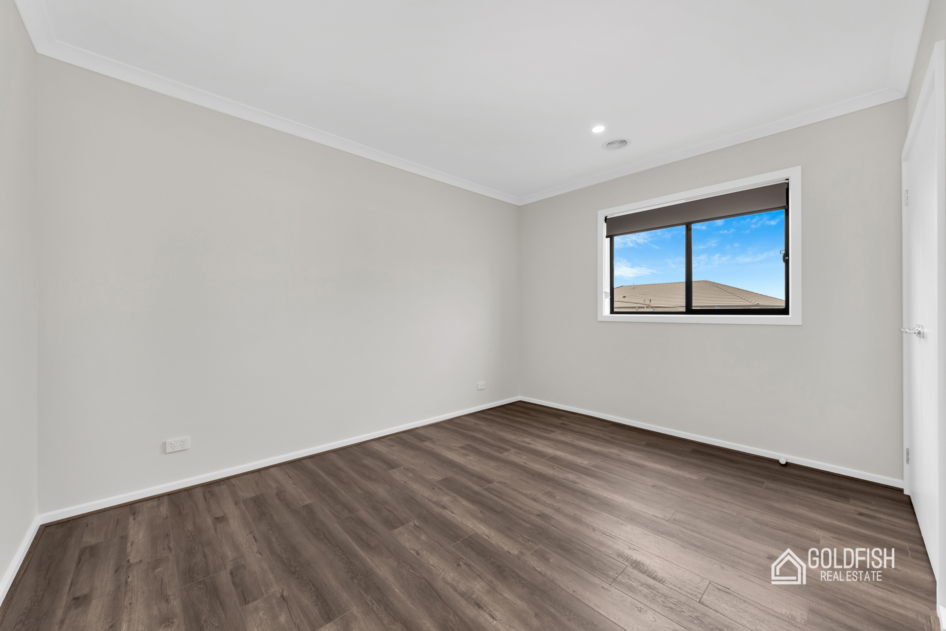 https://agentboxcdn.com.au/clients-data/8061/public_html/media/lt/1/1P0354/174235570453461449-rsd.jpg