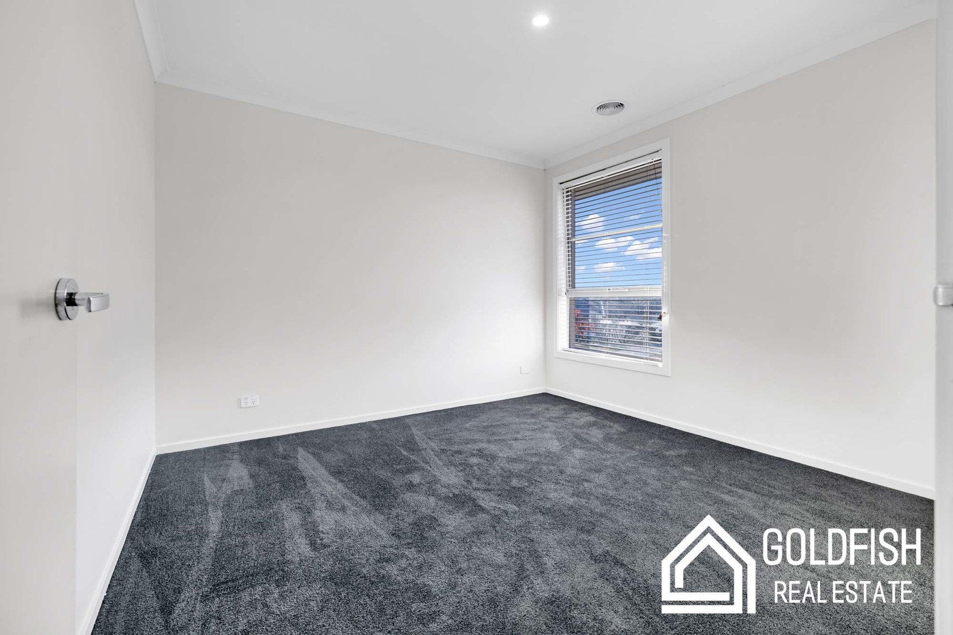 https://agentboxcdn.com.au/clients-data/8061/public_html/media/lt/1/1P0362/174530161839683389-rsd.jpg