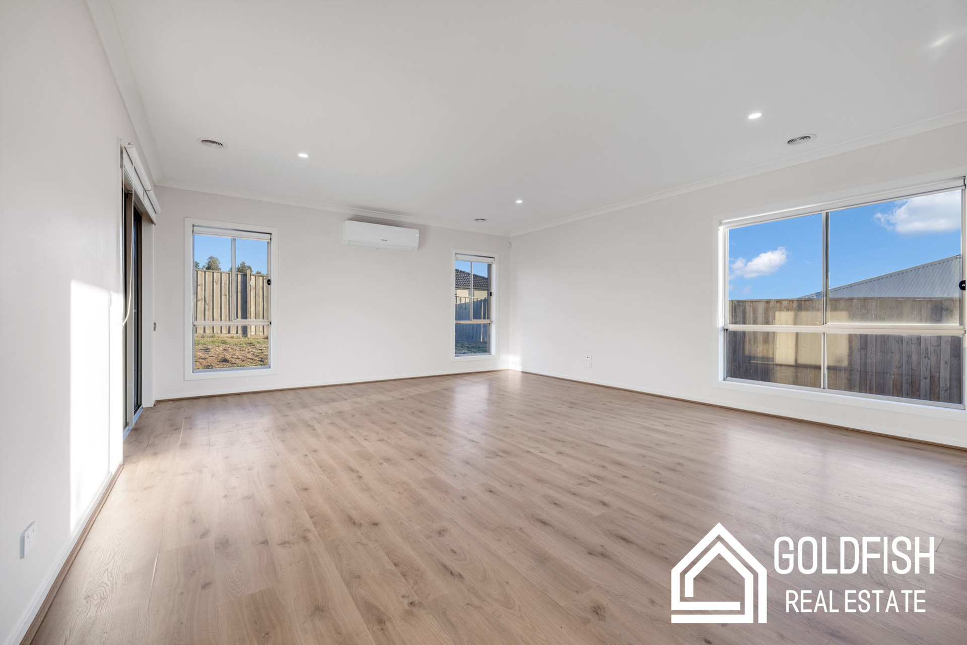 https://agentboxcdn.com.au/clients-data/8061/public_html/media/lt/1/1P0362/174530161865154612-rsd.jpg
