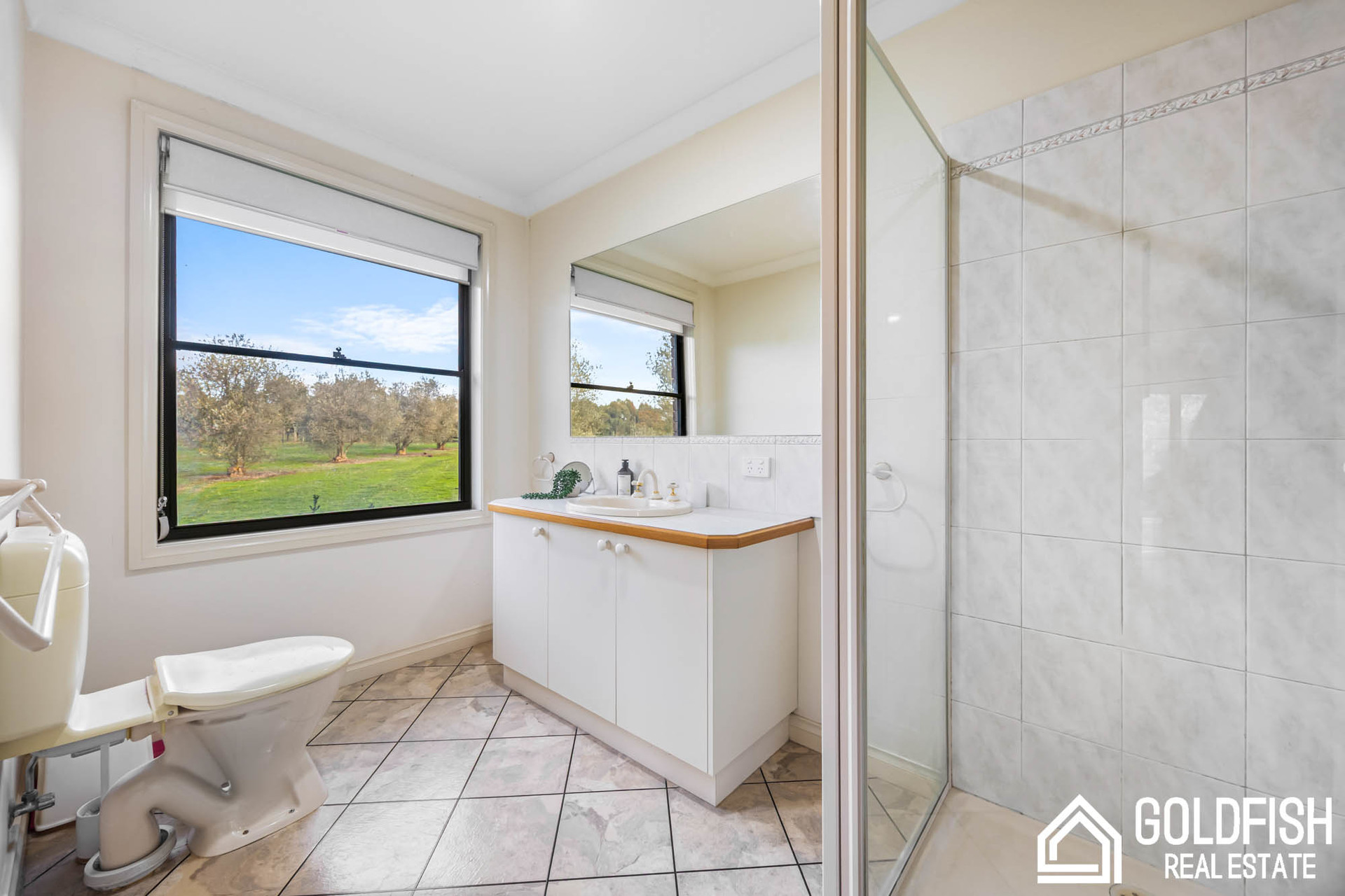 https://agentboxcdn.com.au/clients-data/8061/public_html/media/lt/1/1P0398/175506431748613945-rsd.jpg
