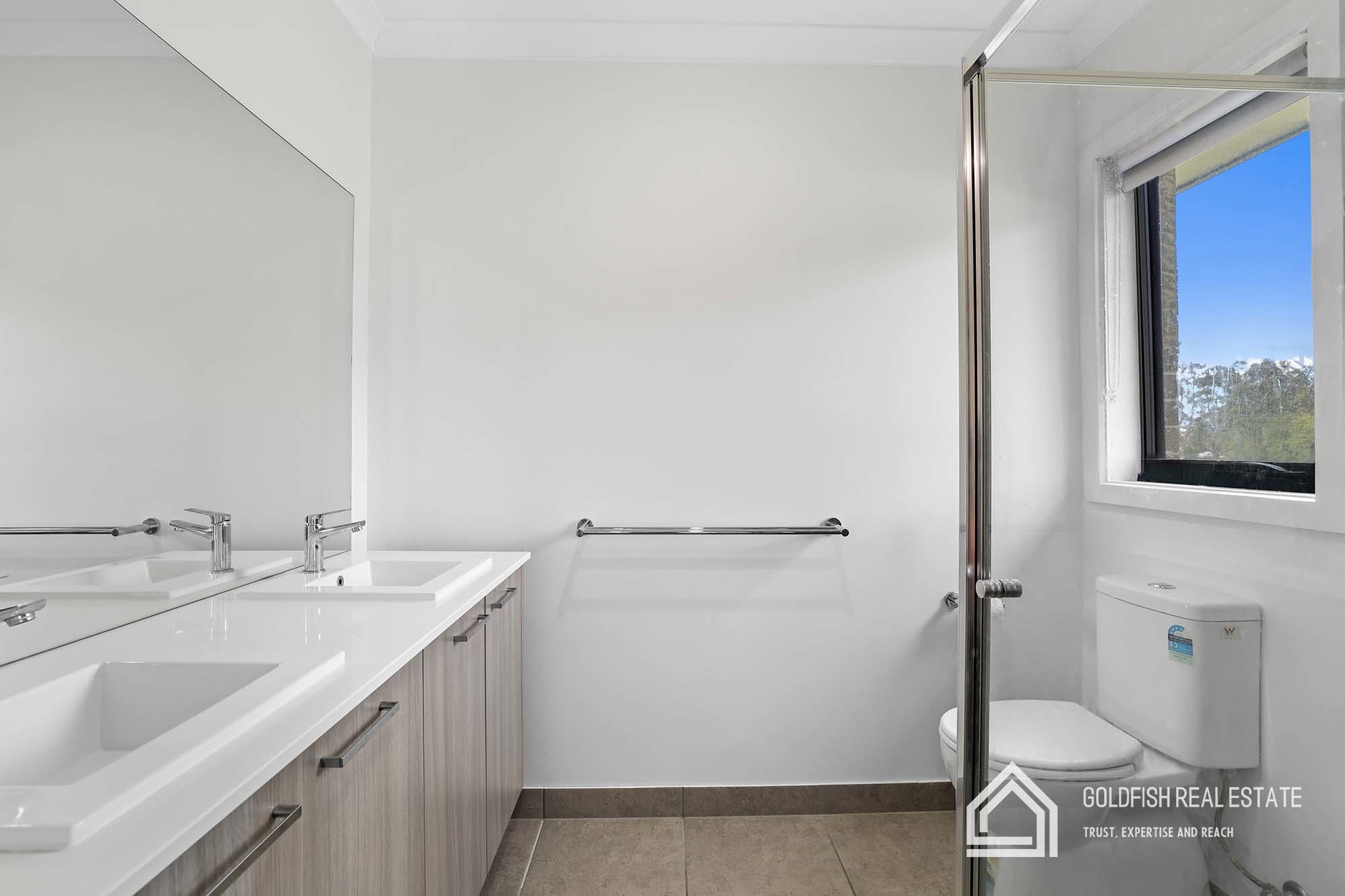 https://agentboxcdn.com.au/clients-data/8061/public_html/media/lt/1/1P0422/176109827888560182-rsd.jpg