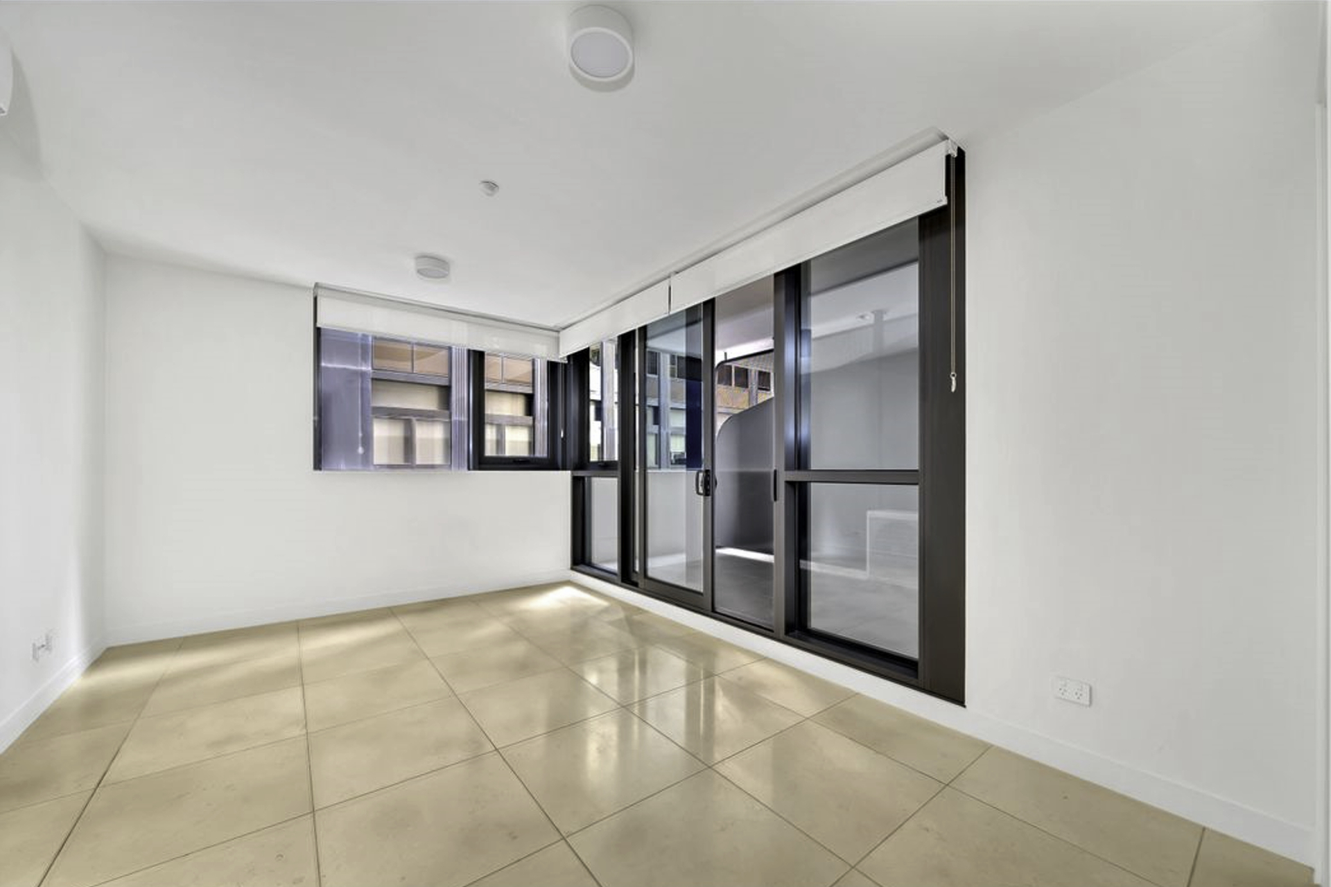 https://agentboxcdn.com.au/clients-data/8061/public_html/media/resrc/9/86/161130226190204218-rsd.jpg